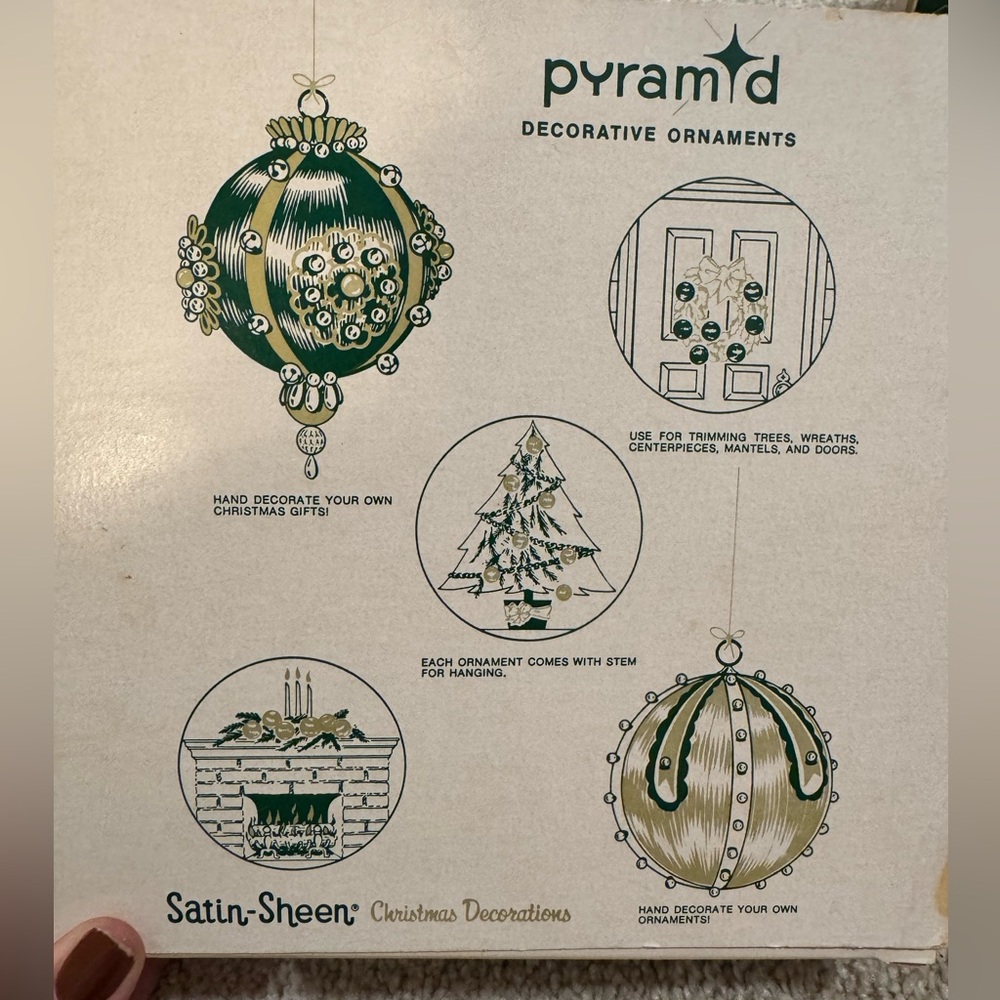 4 boxes Pyramid satin Red Unbreakable Holiday Ornaments mcm festive - Picture 2 of 8